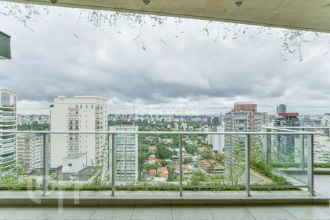 Image 8 - 884389