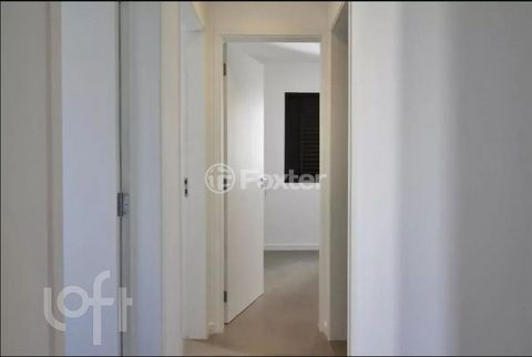 Image 7 - 884469