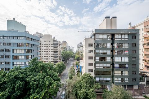 Image 3 - 884485