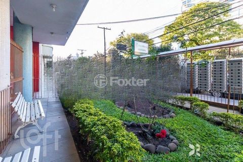 Image 2 - 884494