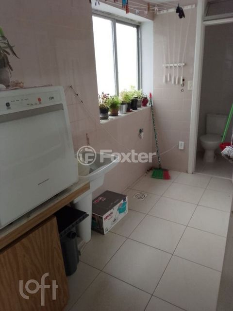 Image 7 - 884506