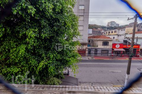Image 8 - 884514