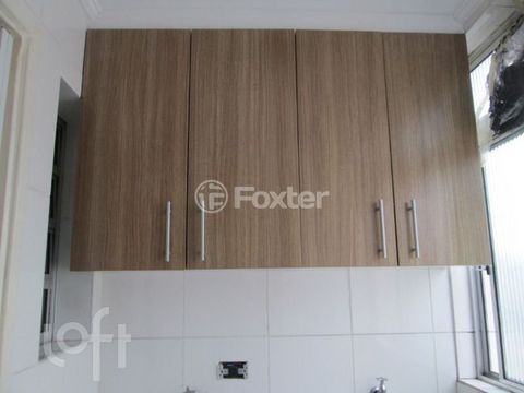 Image 5 - 884534