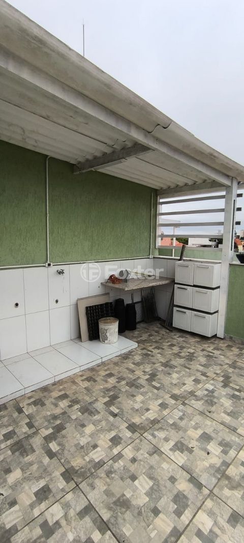 Image 7 - 884540