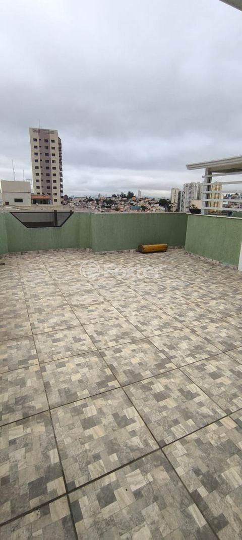 Image 8 - 884540