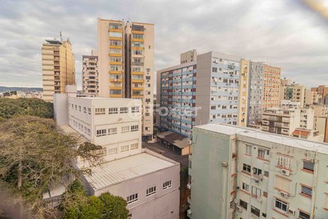 Image 17 - 884634