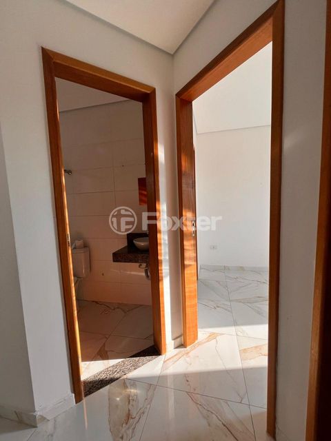 Image 7 - 884643