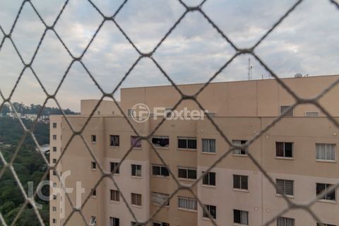 Image 17 - 884665