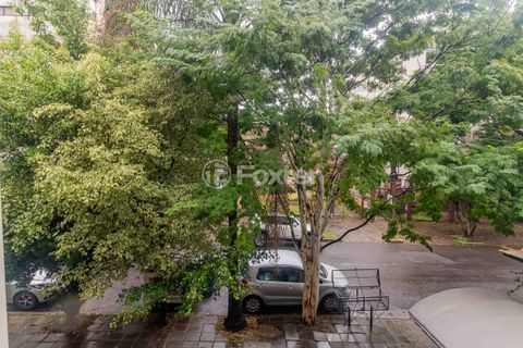 Image 9 - 884669