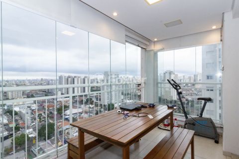 Image 7 - 884720