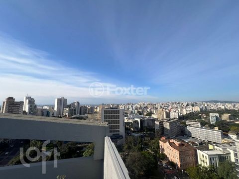 Image 14 - 884747