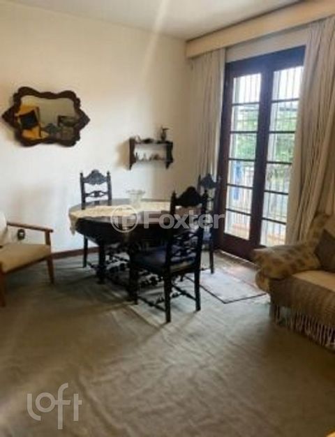Image 2 - 884752