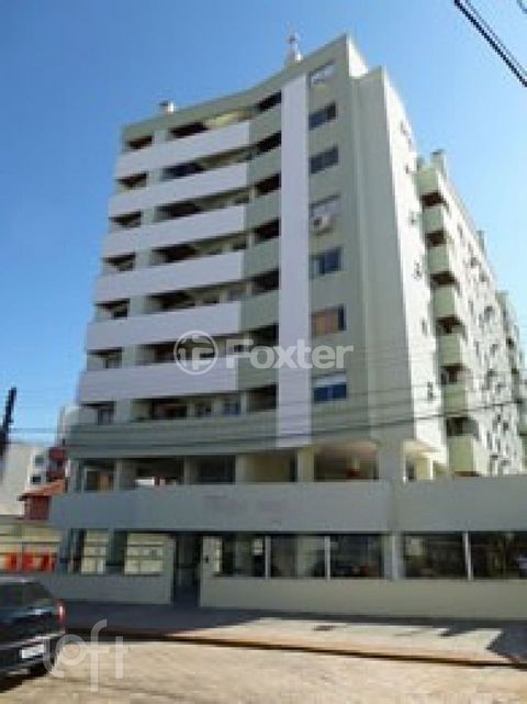 Image 8 - 884756
