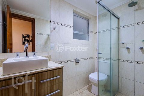 Image 9 - 884765