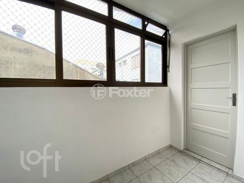 Image 3 - 884811