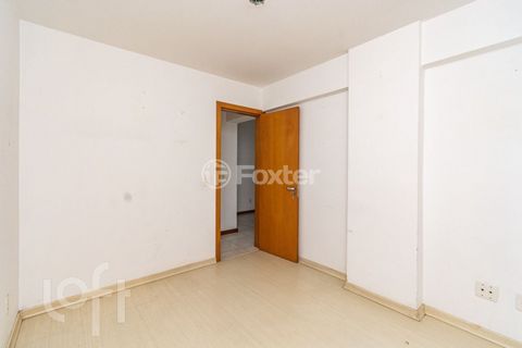 Image 19 - 884814