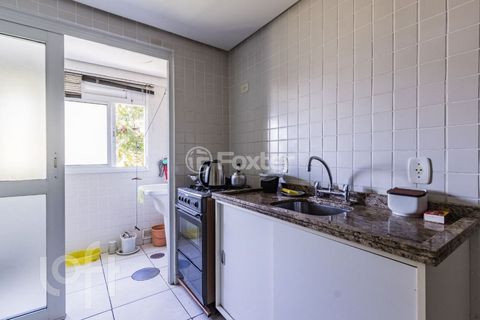 Image 17 - 884814