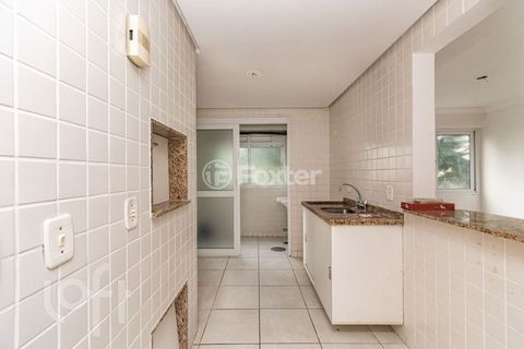 Image 8 - 884814