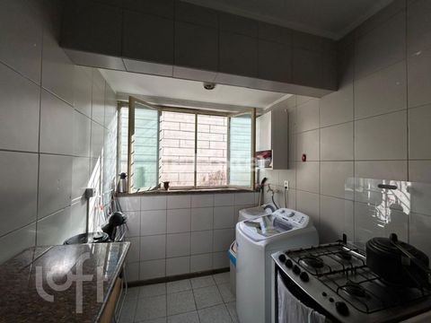 Image 17 - 884829