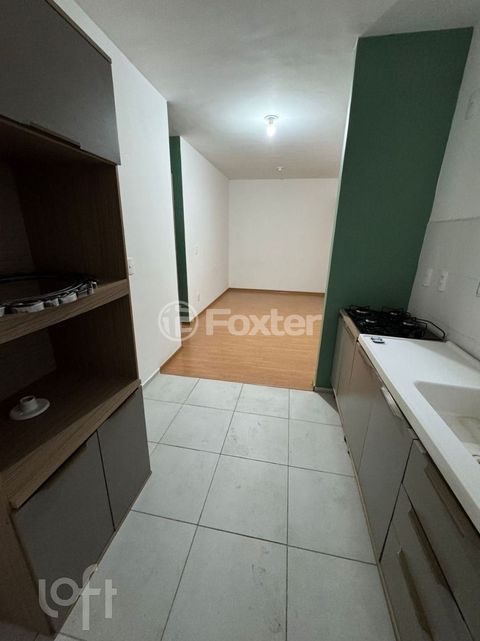 Image 7 - 884831