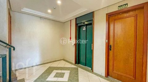 Image 14 - 884865
