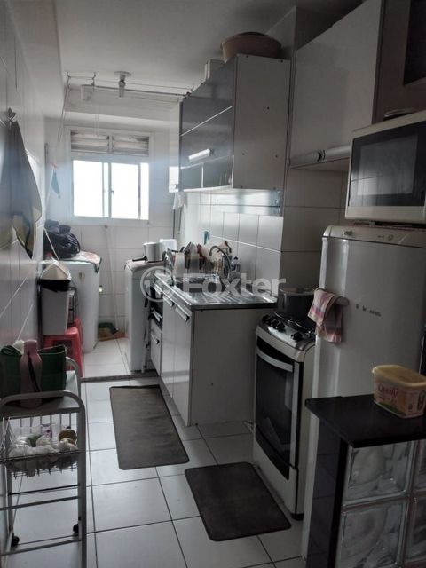 Image 0 - 884910