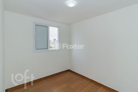 Image 7 - 884916