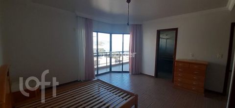 Image 18 - 884927