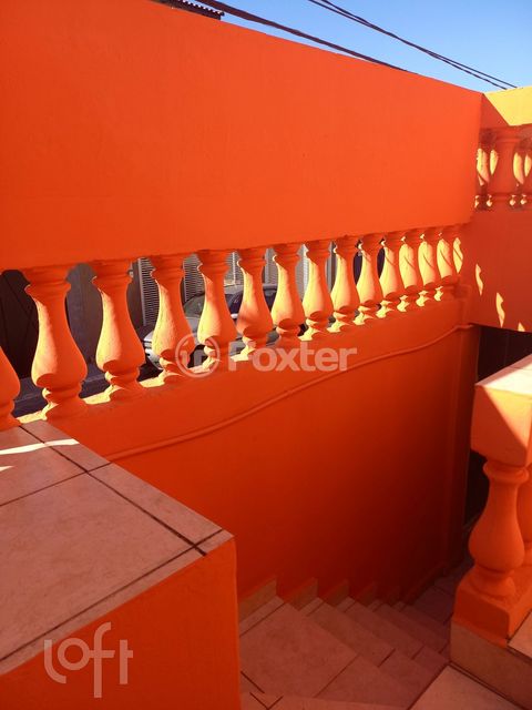 Image 9 - 884946