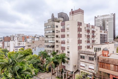 Image 10 - 884953