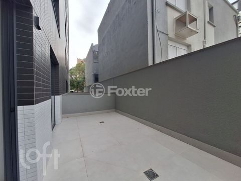 Image 3 - 885017