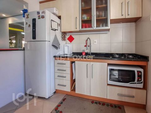 Image 7 - 885028