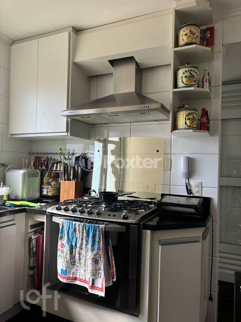 Image 7 - 885052