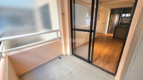 Image 8 - 885153