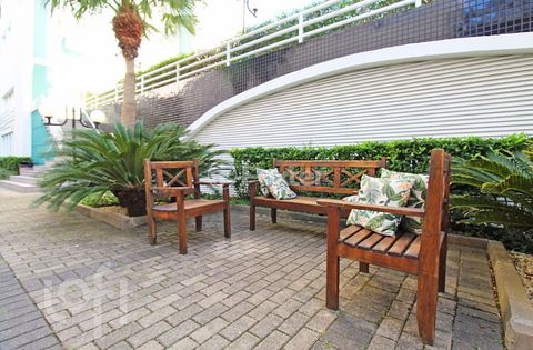 Image 19 - 885175