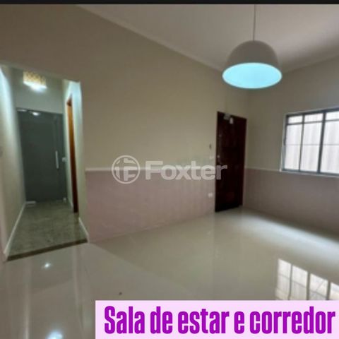 Image 1 - 885184