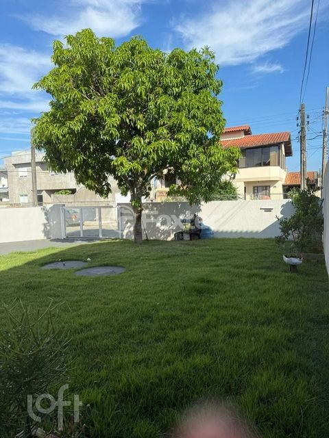 Image 0 - 885194