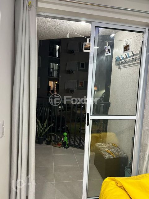 Image 3 - 885264