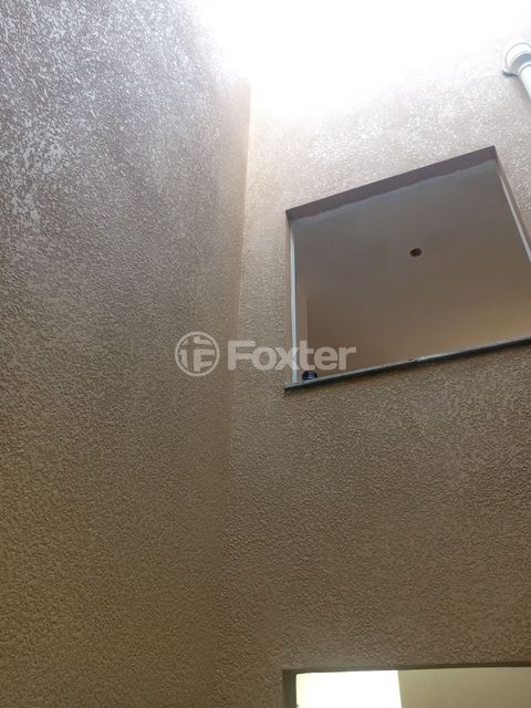Image 7 - 885271