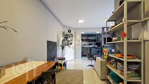 Image 10 - 885278