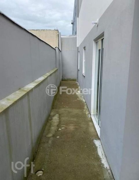 Image 9 - 885290