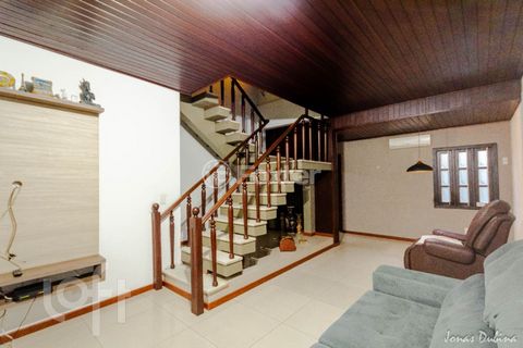 Image 7 - 885313