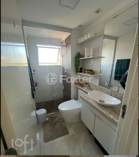 Image 7 - 885339