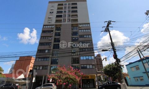 Image 8 - 885346
