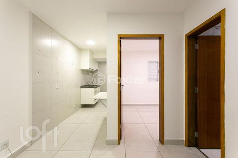 Image 8 - 885347