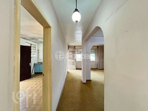 Image 7 - 885353