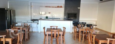 Image 10 - 885365