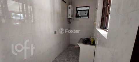 Image 4 - 885429