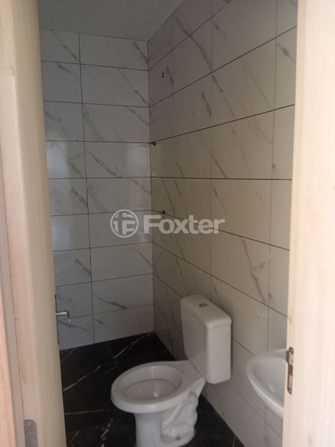 Image 7 - 885484