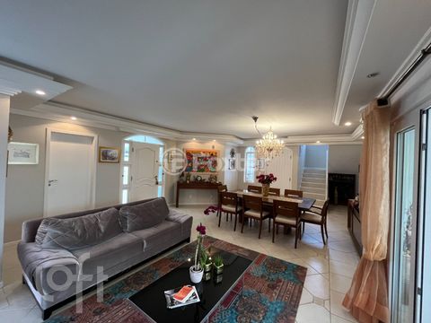 Image 3 - 885520